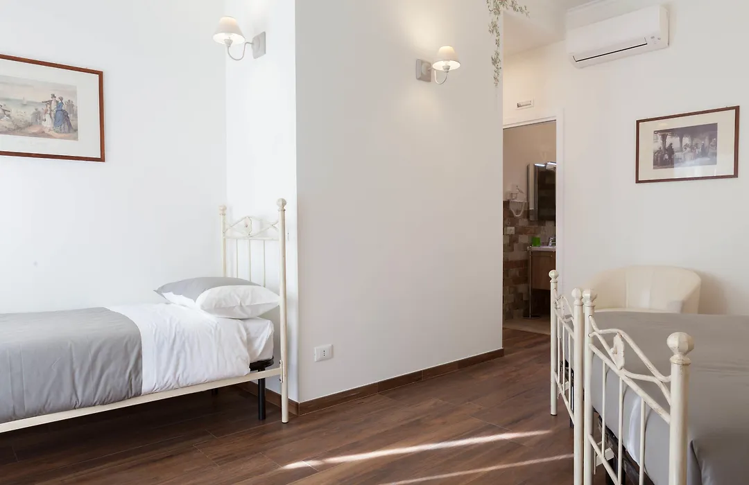 Donna Margherita Rome Suite & Rooms-1