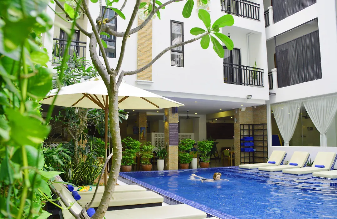 Home Chic Hotel-1