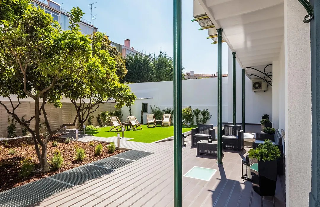Vila Garden Guesthouse-1