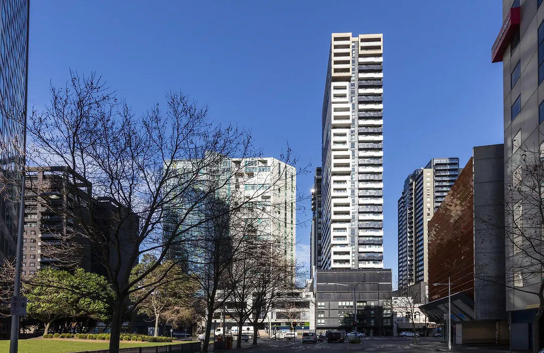 Oaks Melbourne Southbank Suites-1