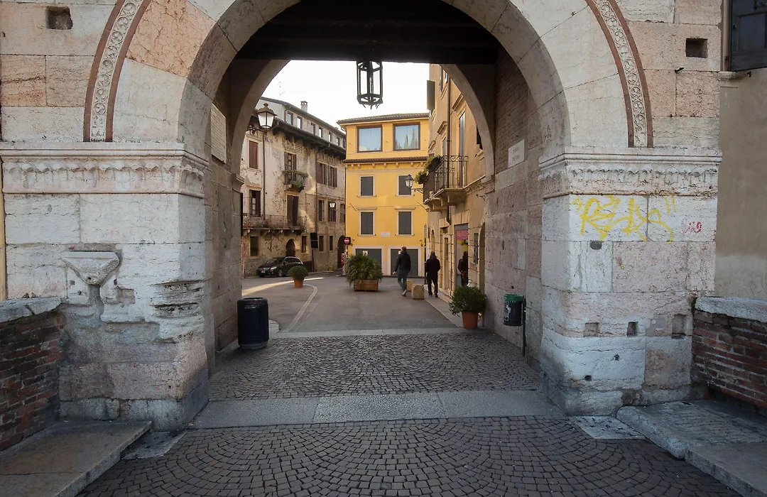 Relais Ponte Pietra-1