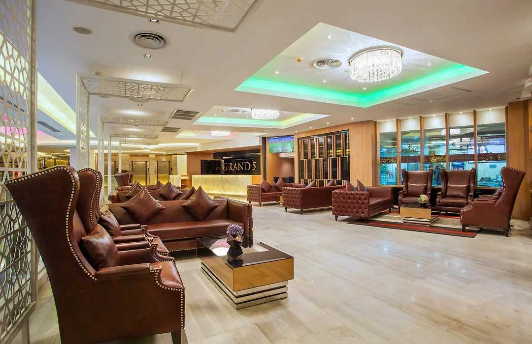 Grand 5 Hotel & Plaza Sukhumvit Bangkok-1