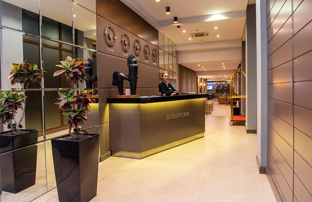 City Avenue Hotel-1