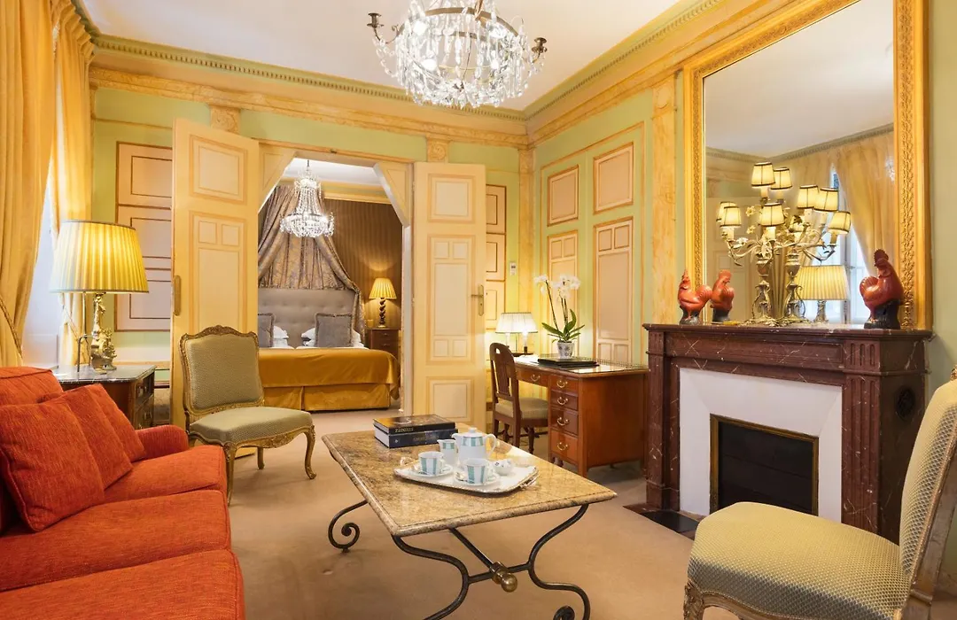 Hotel Duc De St-Simon-1