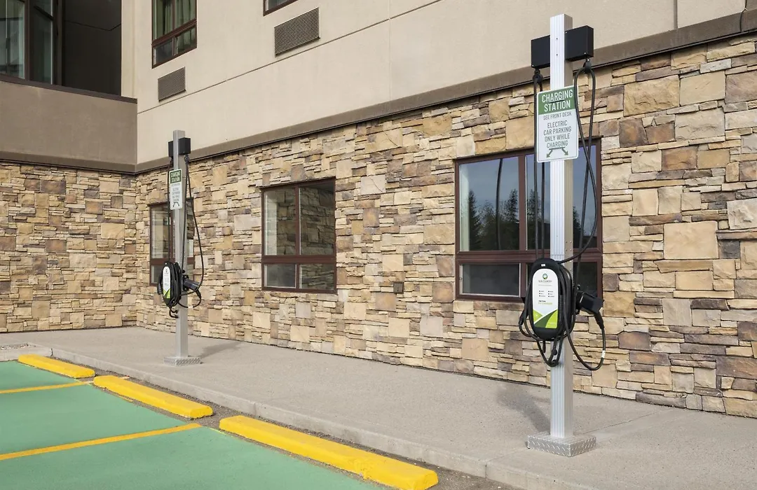 Best Western Premier Freeport Inn Calgary Airport-1