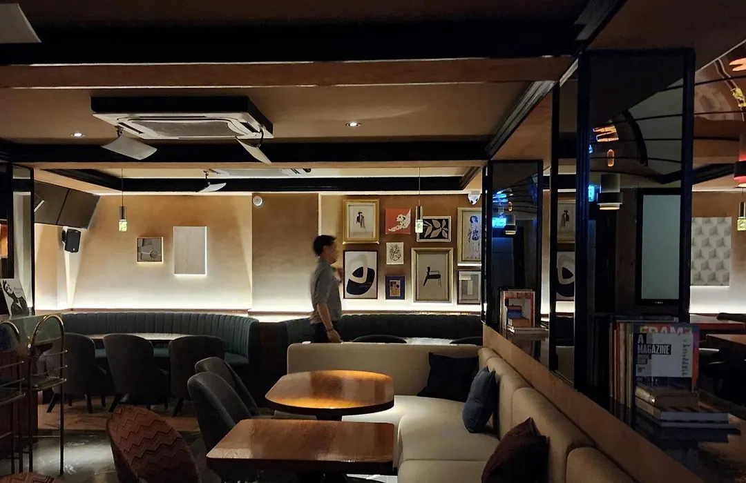Josh Hotel-1
