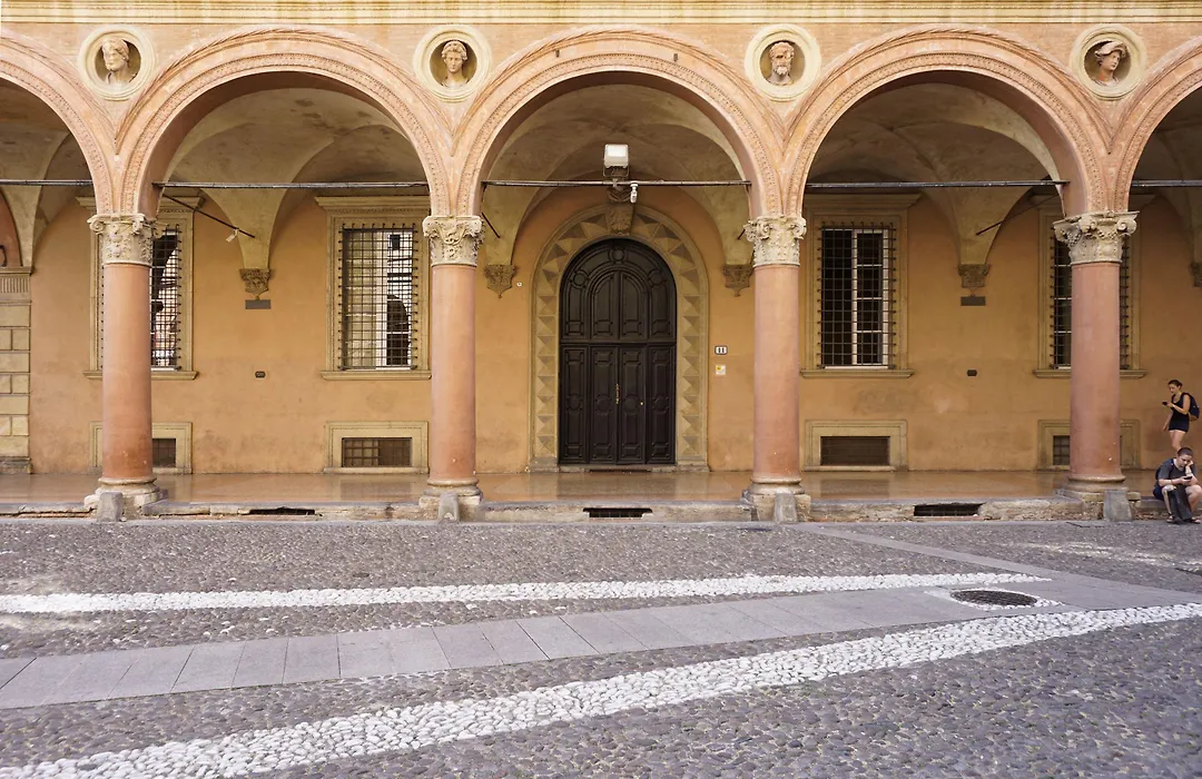 Casa Isolani Guest House Santo Stefano-1
