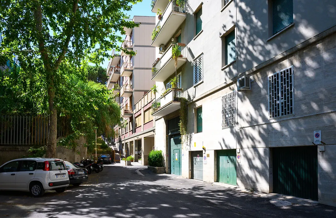 Leonardo Da Vinci Guest House-1