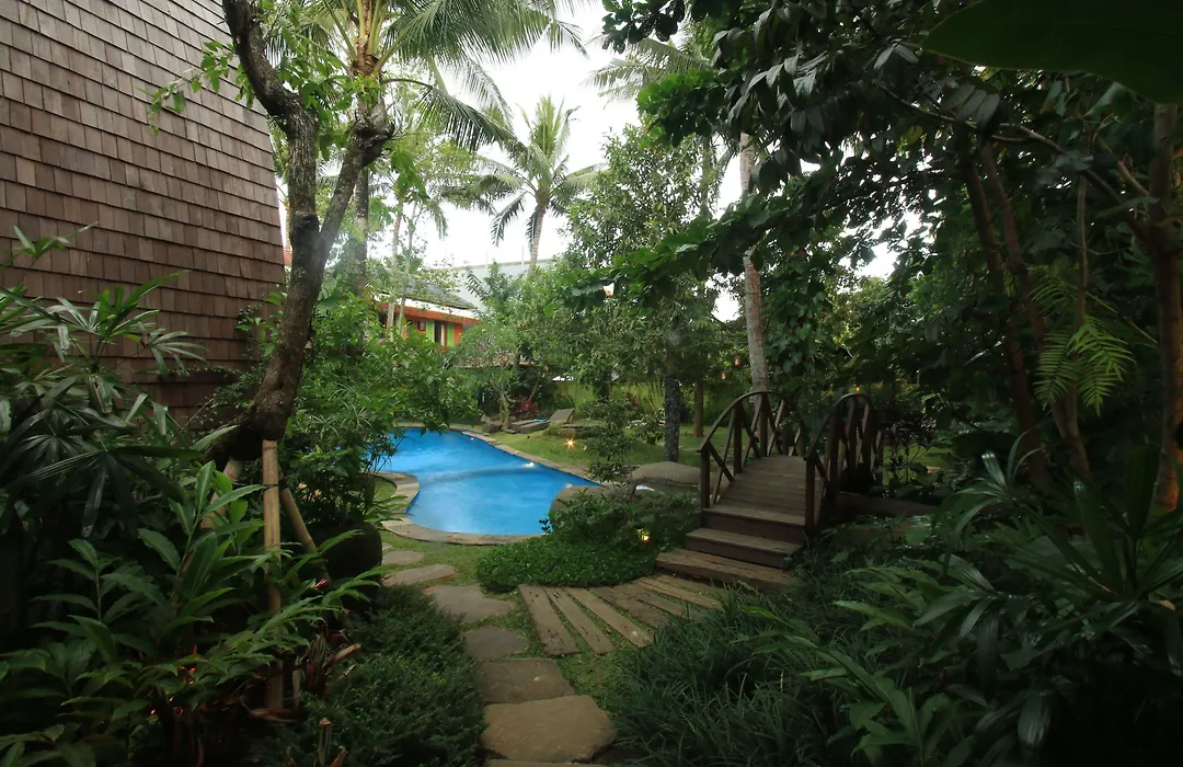 Green Bird Villa-1