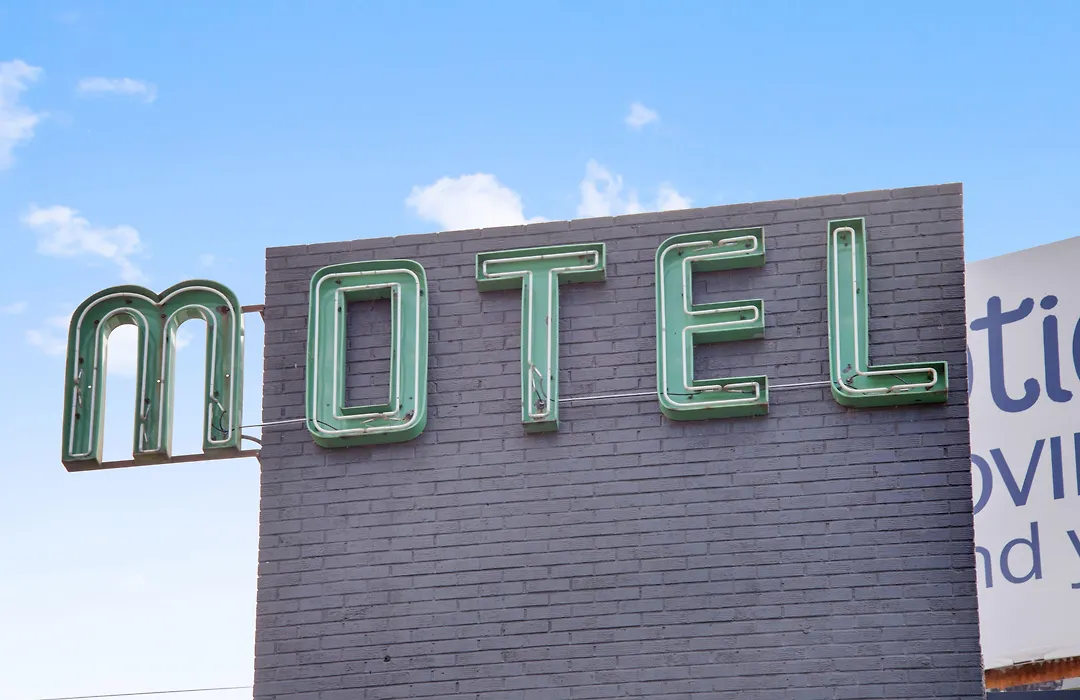 The Ben Louie-1