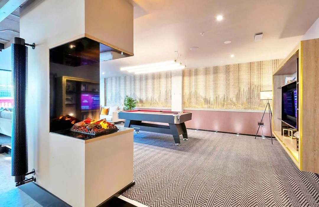 Sandman Signature Glasgow Hotel-1