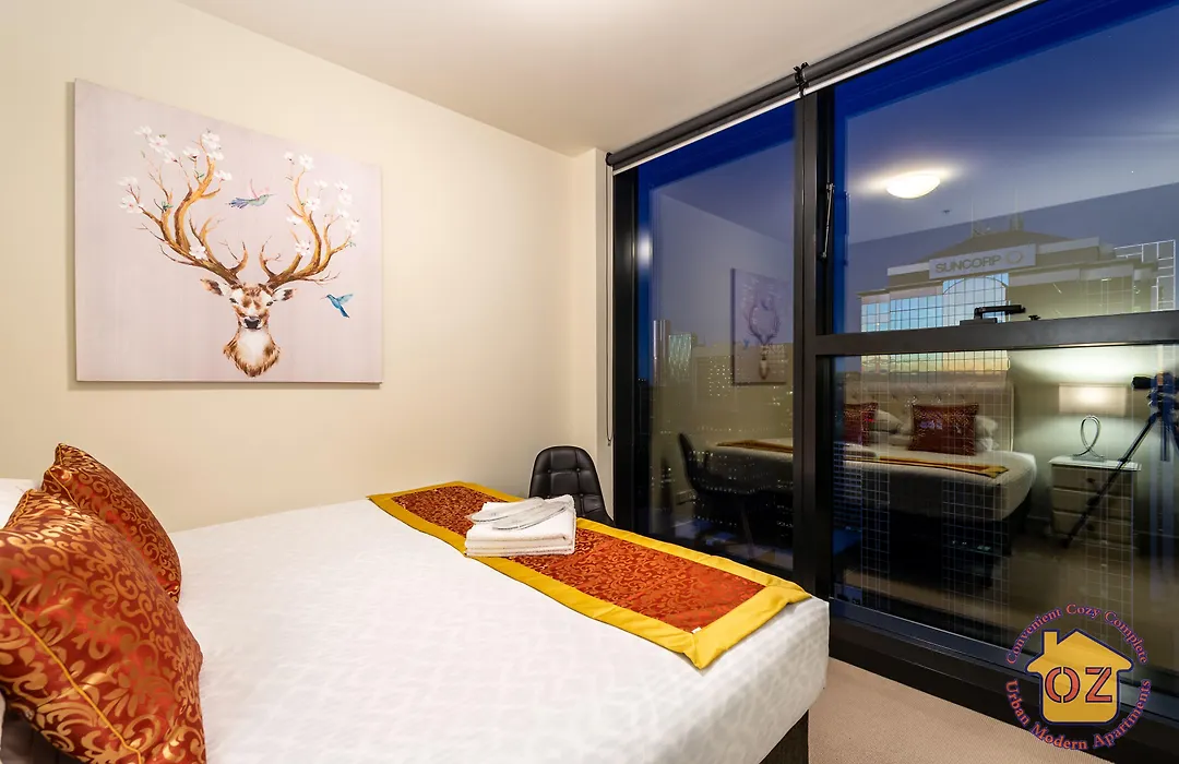 Aussie Escape Apartments-Skyline Collins Tower-1