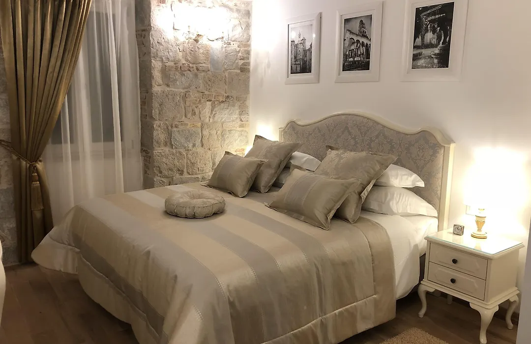 Priska Heritage Rooms (Adults Only)-1
