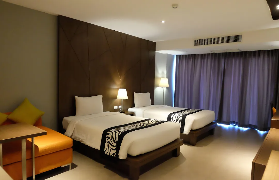 Season Five Hotel-1
