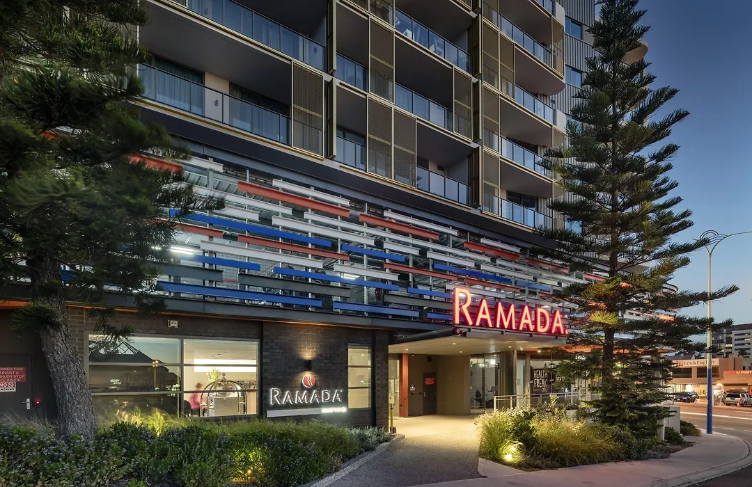 Ramada By Wyndham Vetroblu Scarborough Beach-1