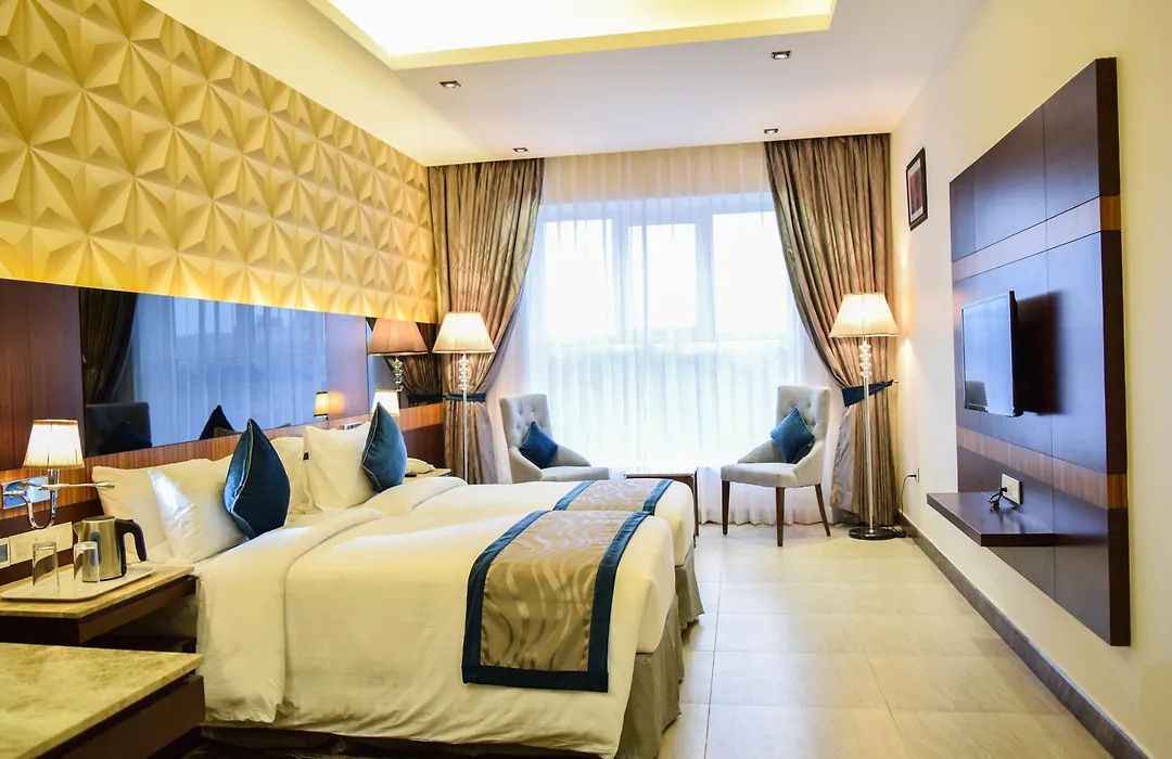 Rg Royal Hotel-1