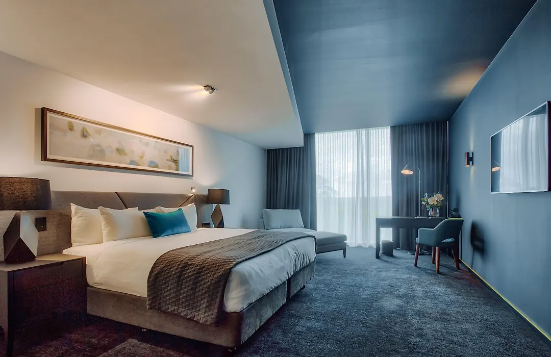 Eatons Hill Hotel-1