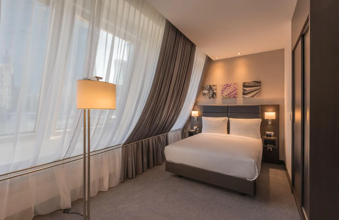 Hilton Garden Inn Frankfurt City Centre-1