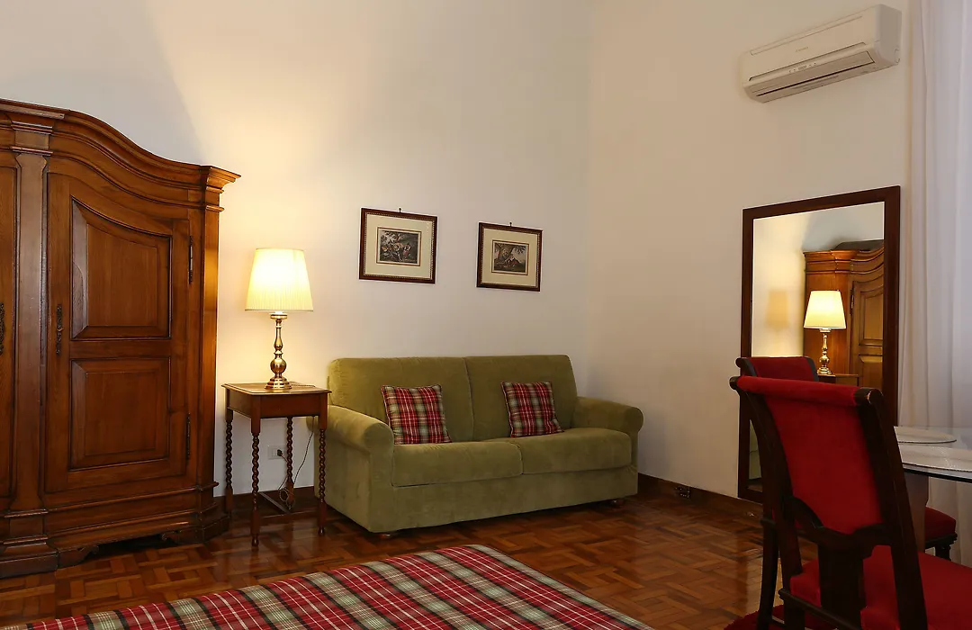 Houspitality Caesar Bed & Breakfast-1