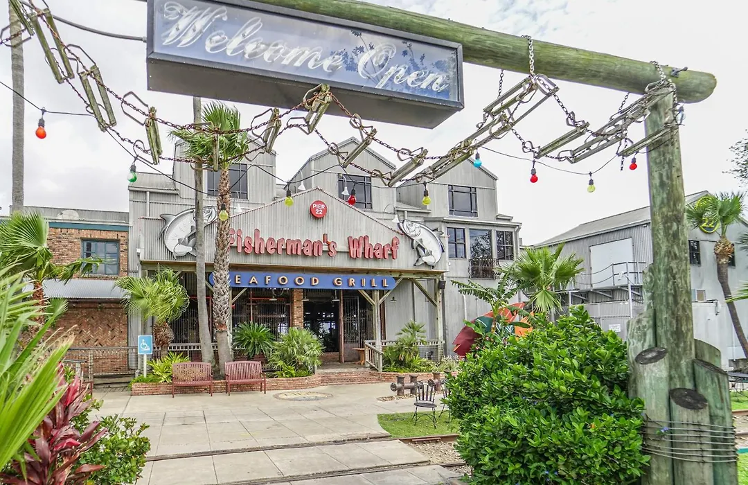 Xl Terrace, Lazy River, I-O Pools, Game Room, Spa, Beach, Luxury 2-2 Penthouse!-1
