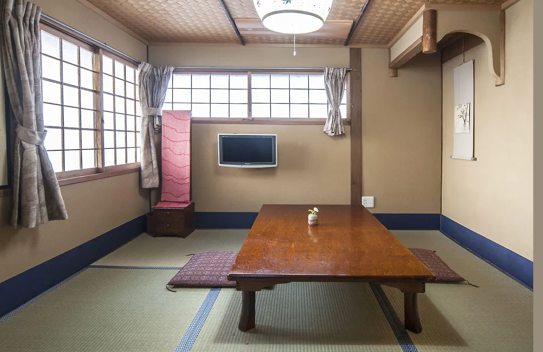 Toshiharu Ryokan-1