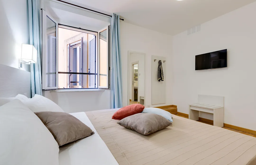 Dolce Luxury Rooms-1