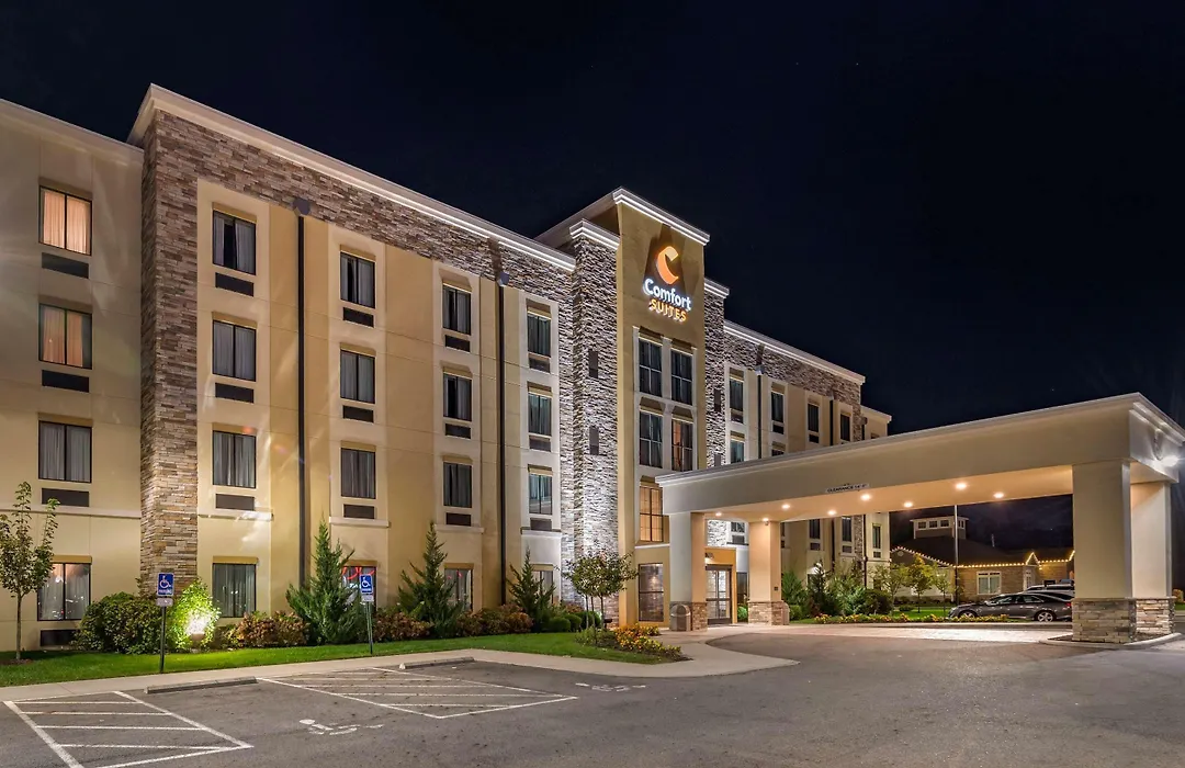 Comfort Suites Columbus Airport-1