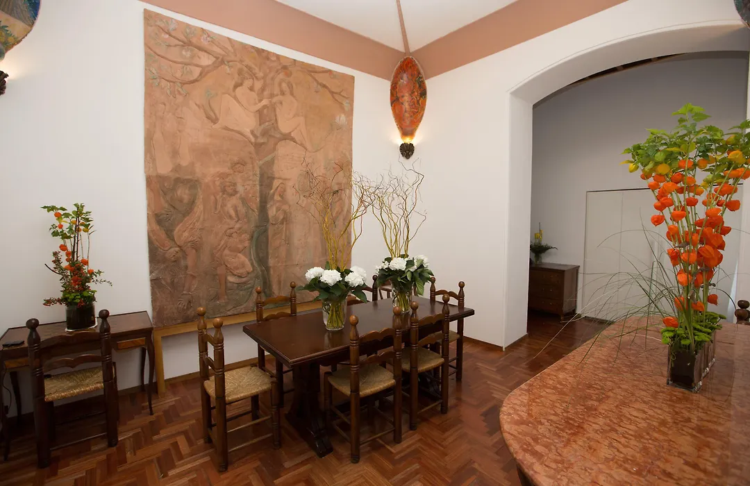 Ad2015 Guest House-1