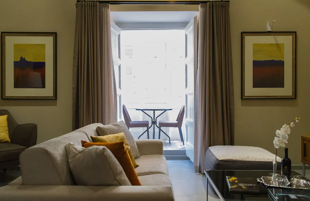 1926 Le Parisot Boutique Suites-1