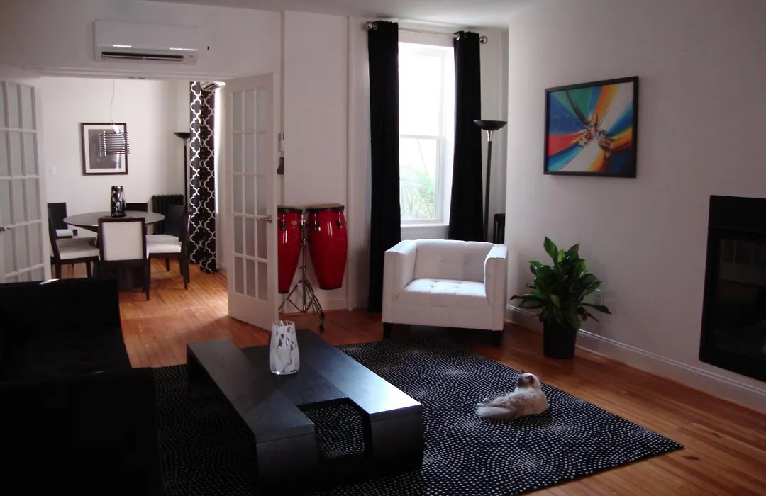 Blancnoir Bed & Breakfast-1