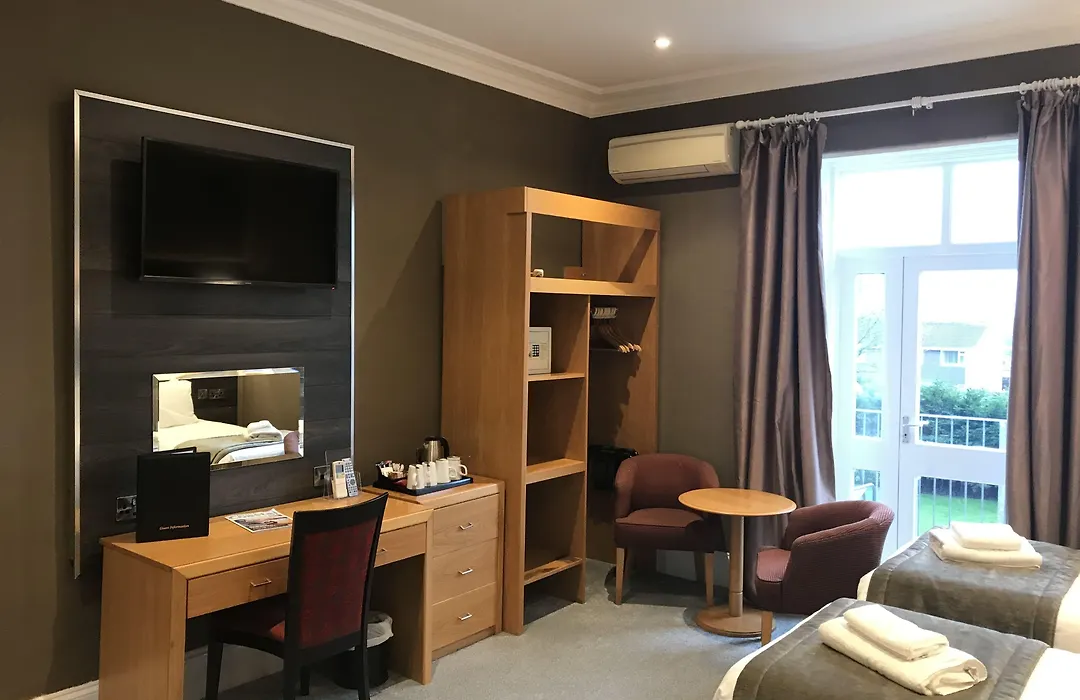 Heywood Spa Hotel-1