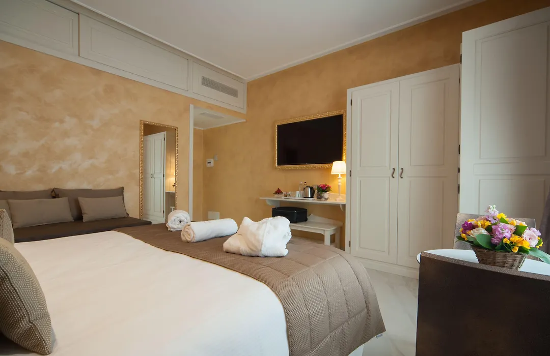 Maison Tritone-1