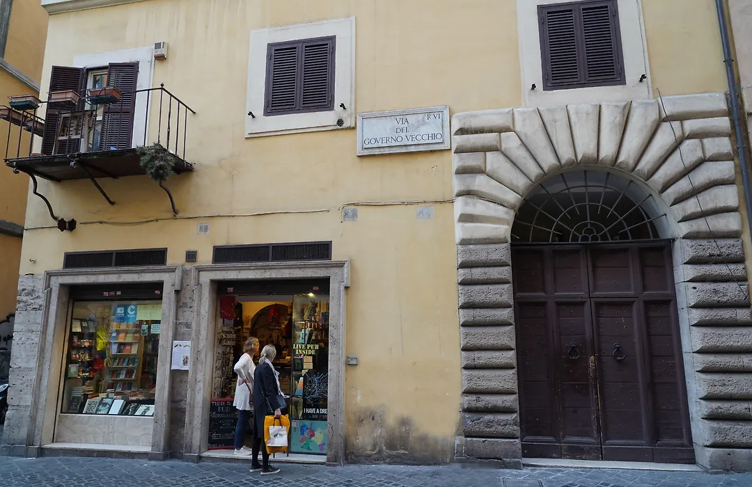 Starhome Navona-1
