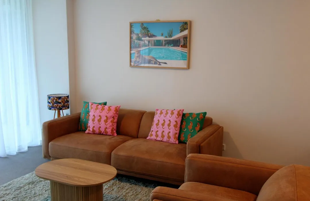 Kirra Surf Apartments-1