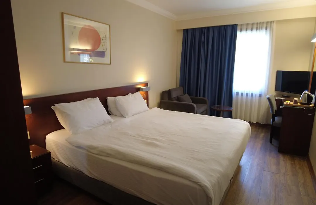 Feronya Hotel-1
