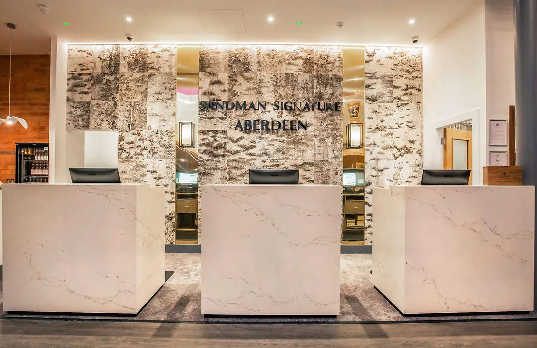Sandman Signature Aberdeen Hotel & Spa-1