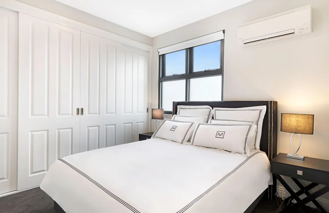Manhattan Apartments - Caulfield North-1