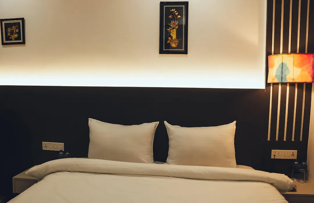 Hotel Madhushree-1