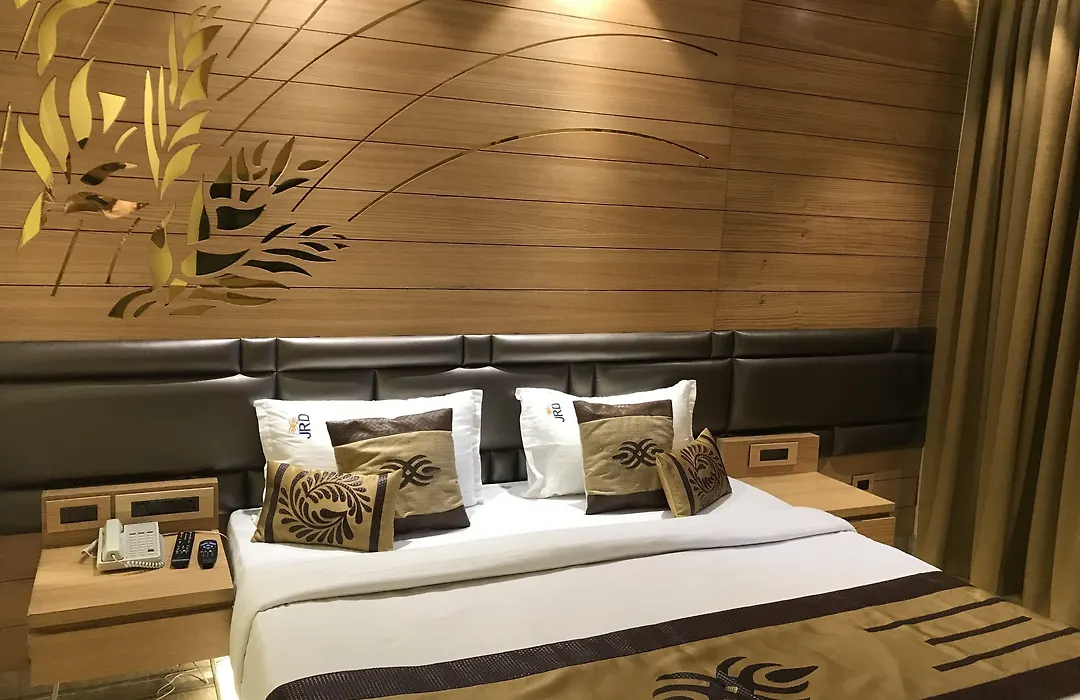 Jrd Pride-Business Hotel-1