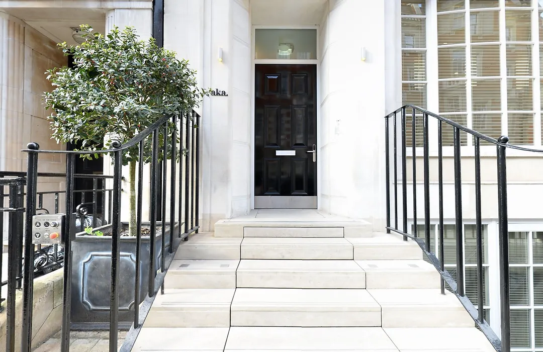 Aka Marylebone-1