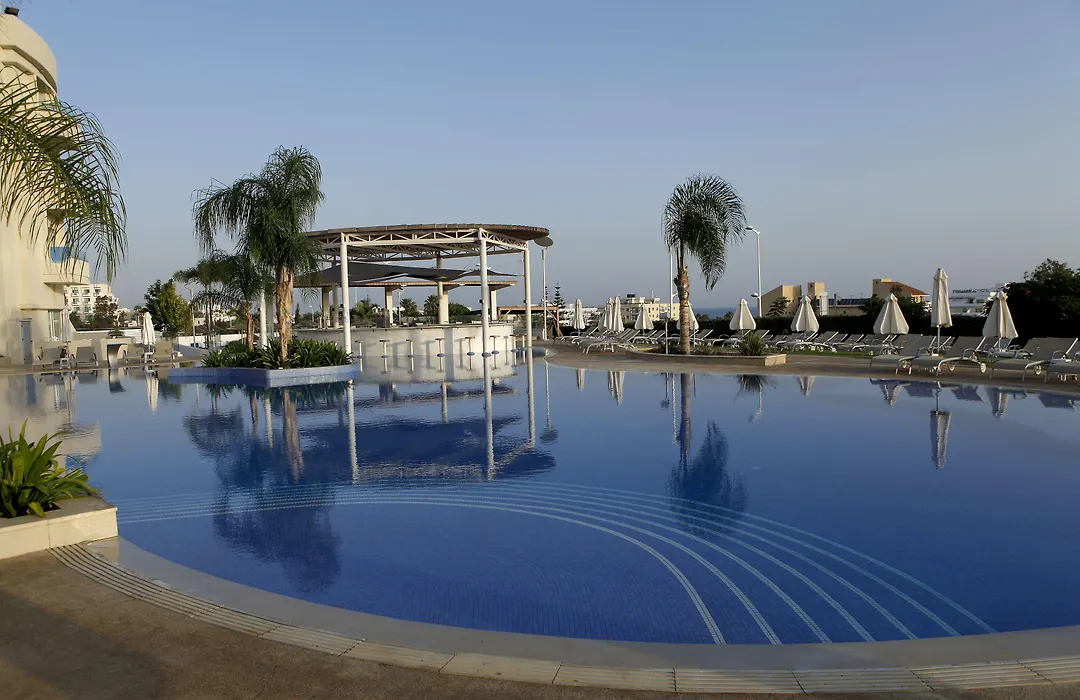 Sunrise Oasis Hotel & Waterpark-1