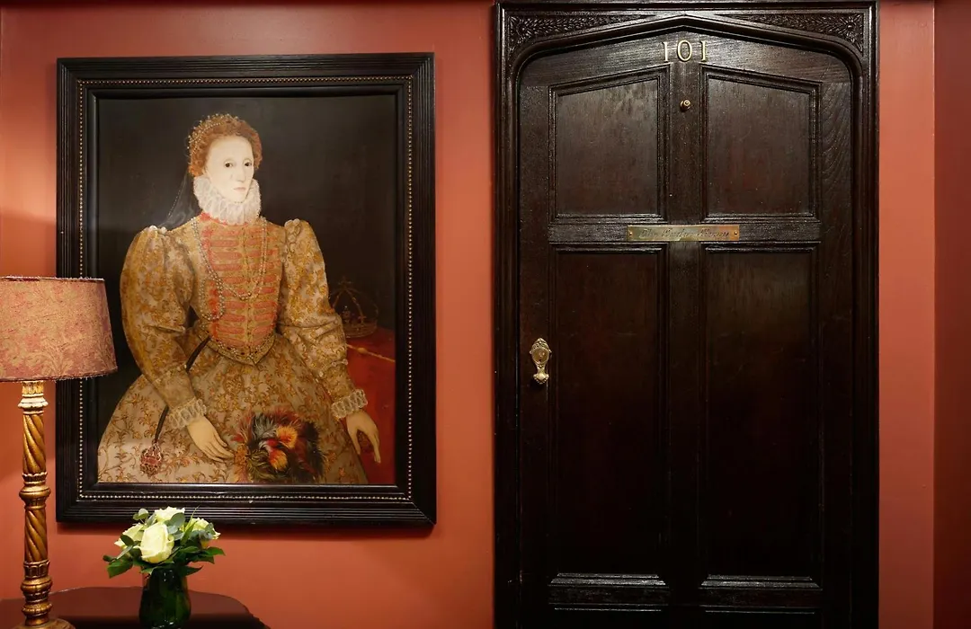 The Gore London - Starhotels Collezione-1