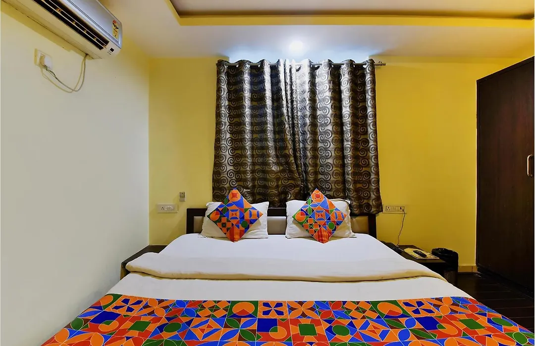 Fabhotel Tip Top-1