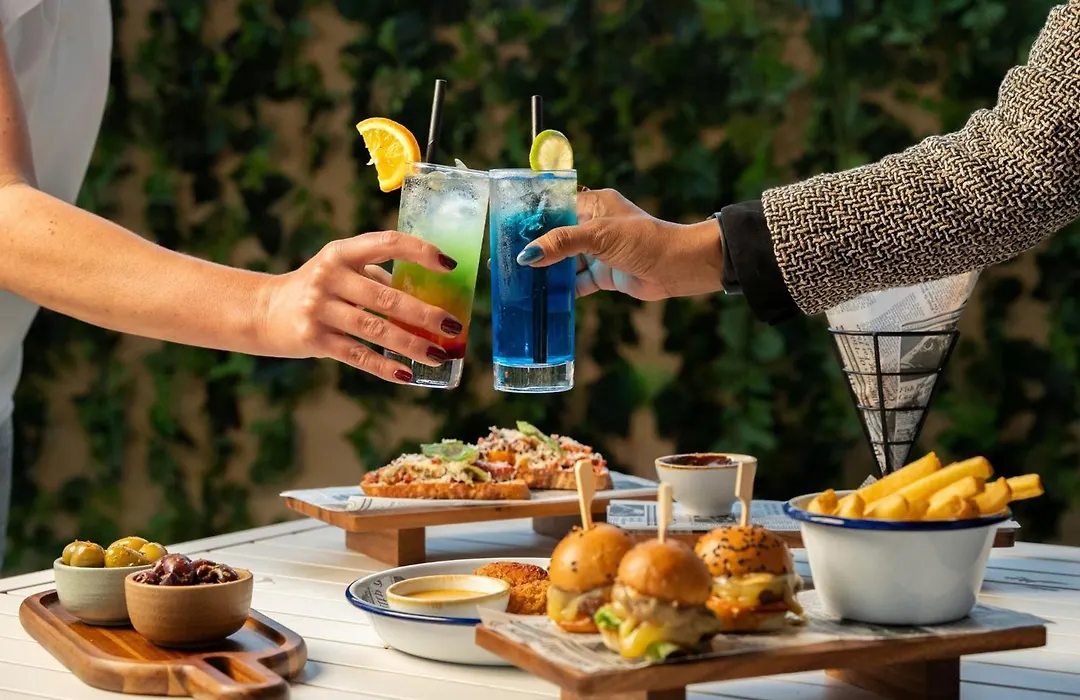 Holiday Inn & Suites - Dubai Festival City By Ihg-1