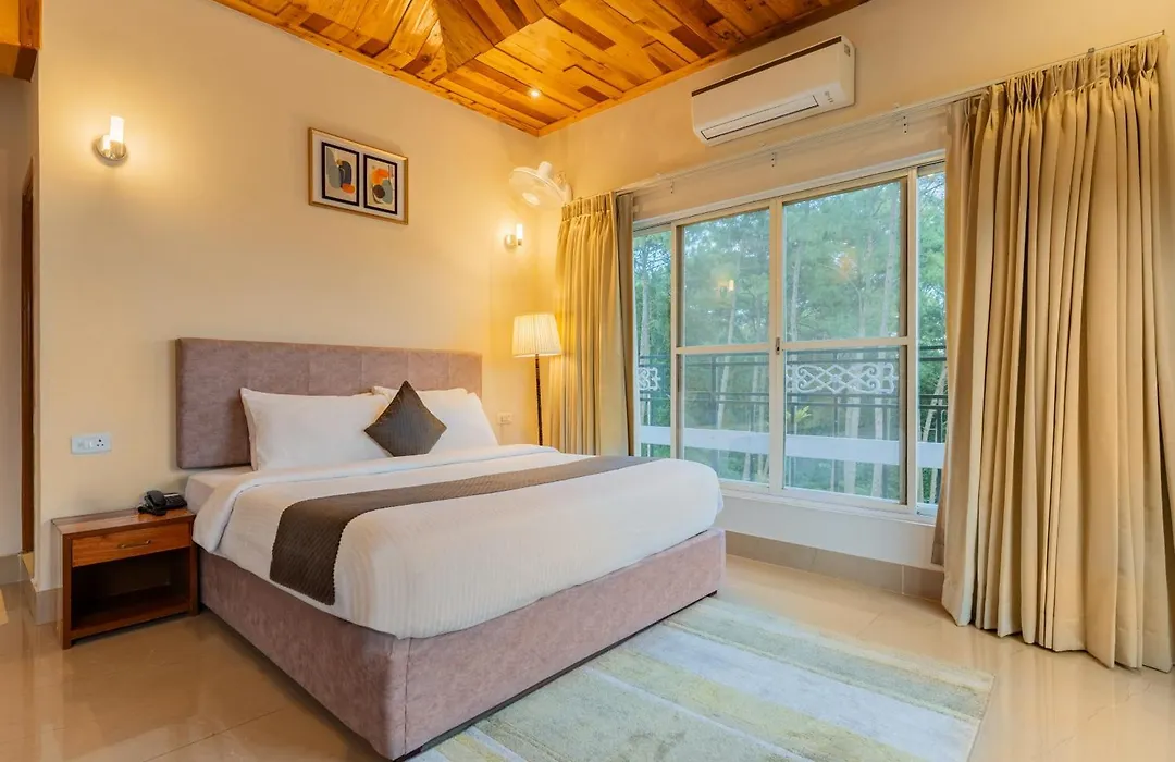 La Nicholas Lake View By Summit Hotels-1