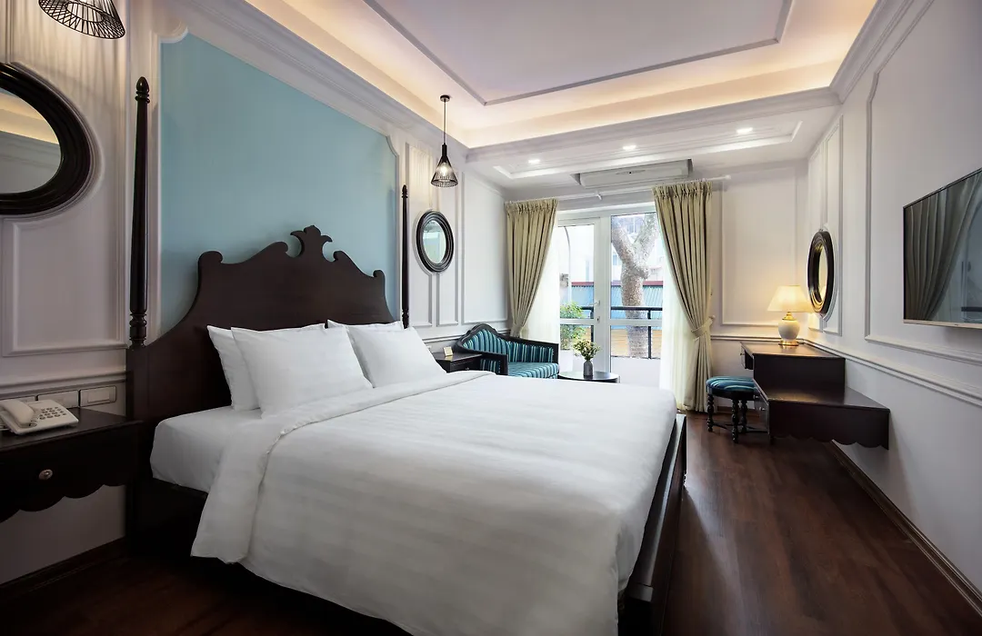 San Boutique Hotel & Travel-1