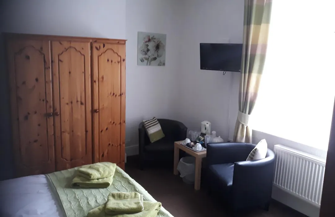 Glenavon Guest House-1