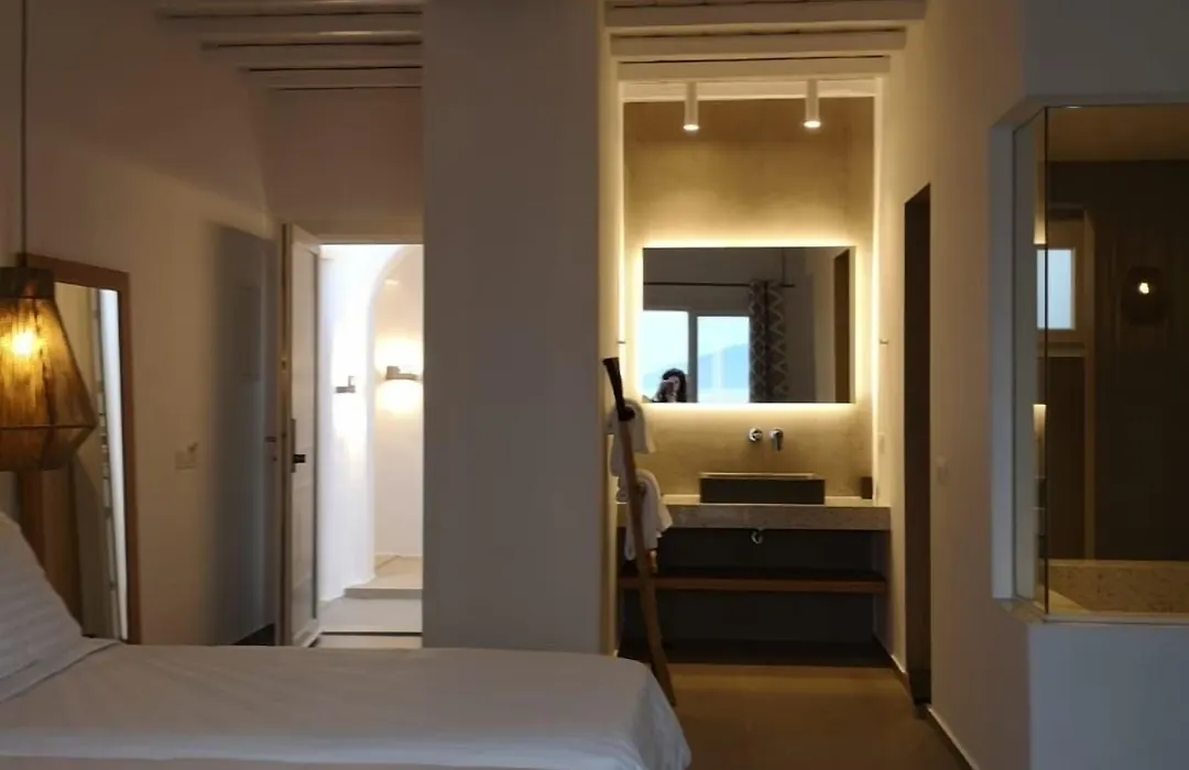 Apiro Mykonos-1