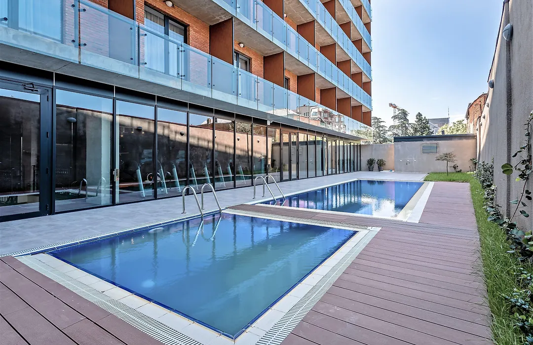 Ramada By Wyndham Tbilisi Old City-1