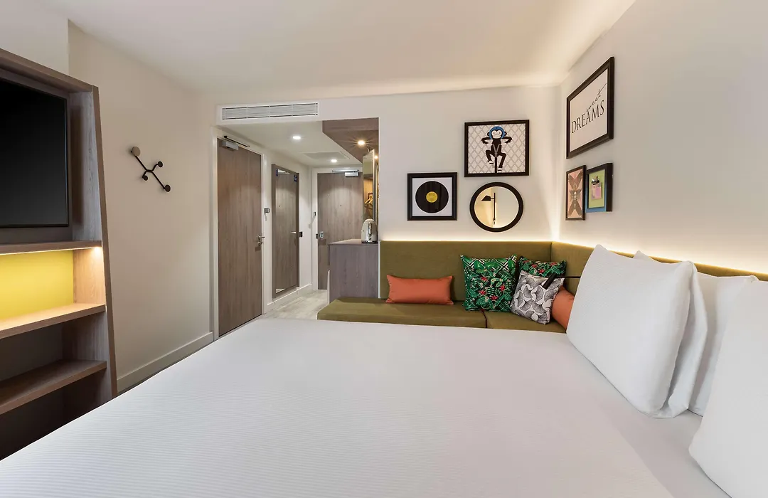 Hampton By Hilton London Ealing-1